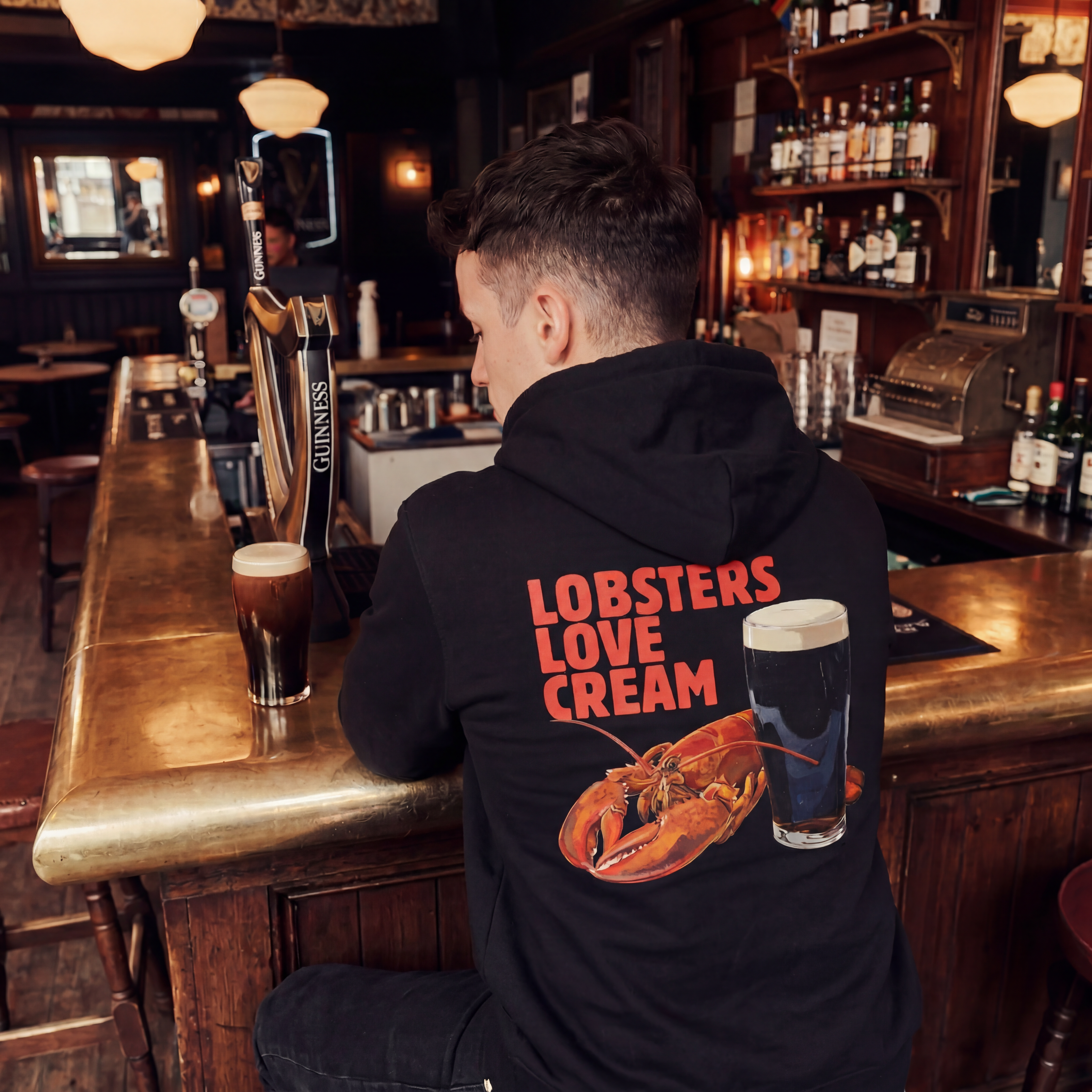 LOBSTERS LOVE CREAM HOODIE - BLACK