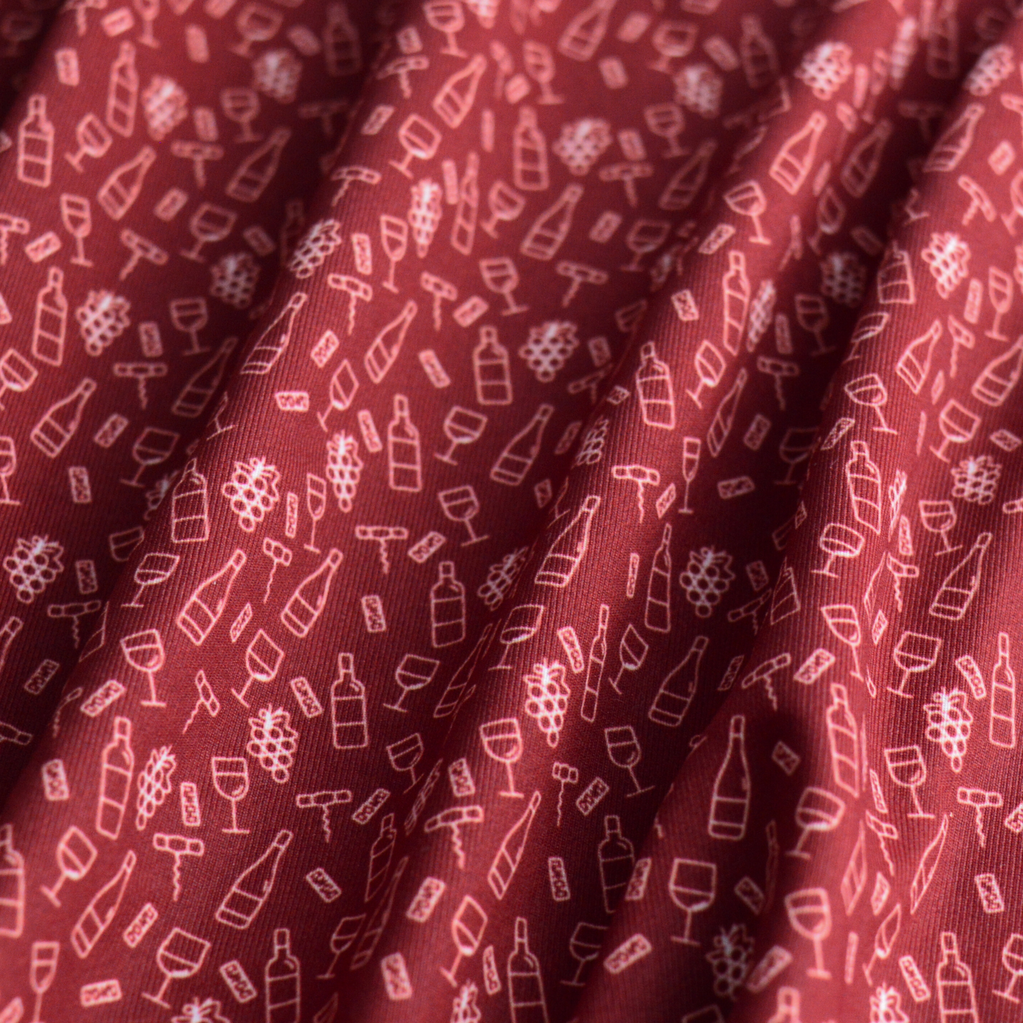MERLOT CLUB - VELVET RED